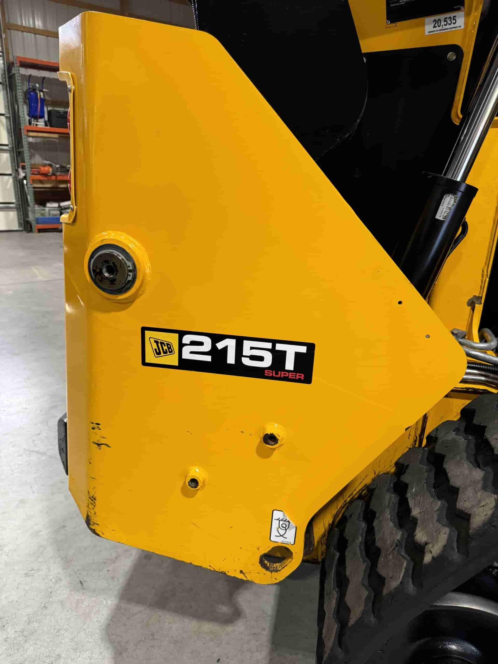 2018 JCB 215T
